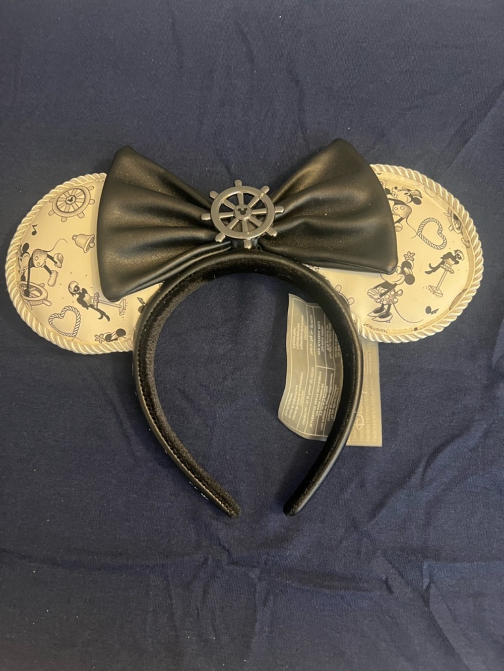 Steamboat Willie 3 Piece Loungefly Set - Picture 7 of 8